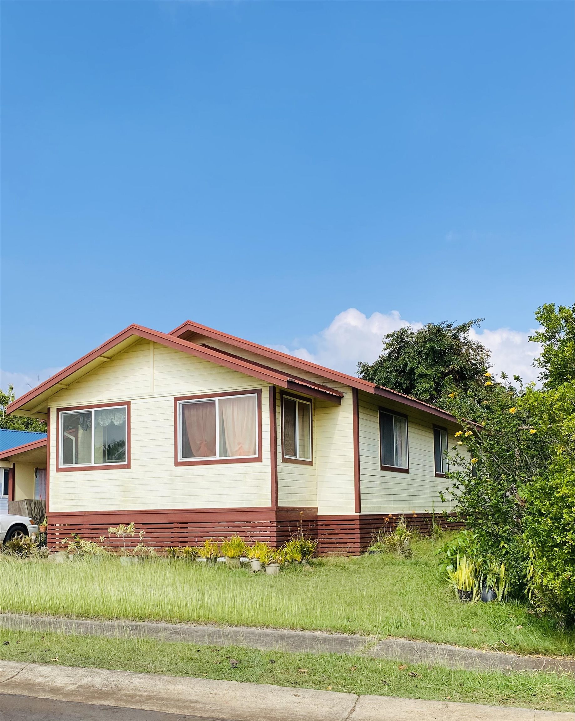 337 Ahakea St Property Photo 2