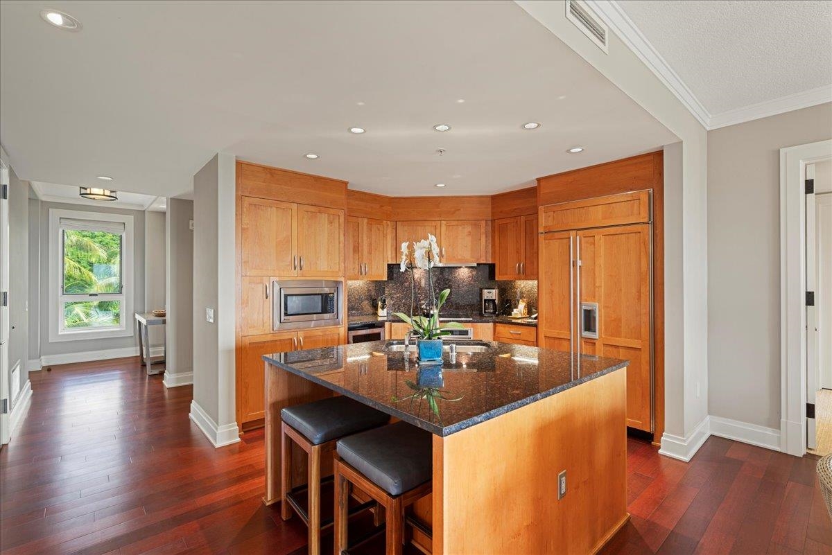 1 Bay Dr Property Photo 10