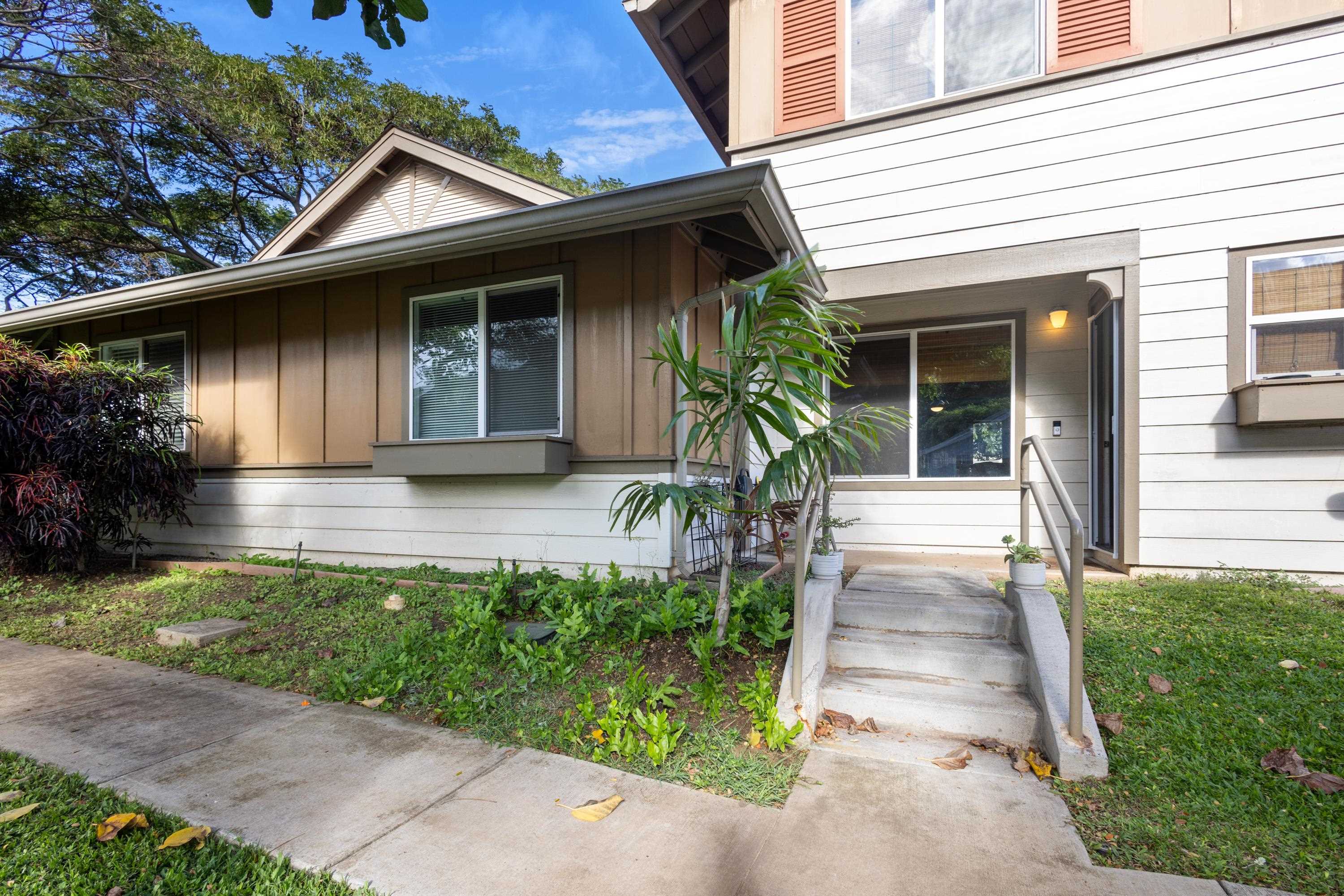 633 Meakanu Ln Property Photo