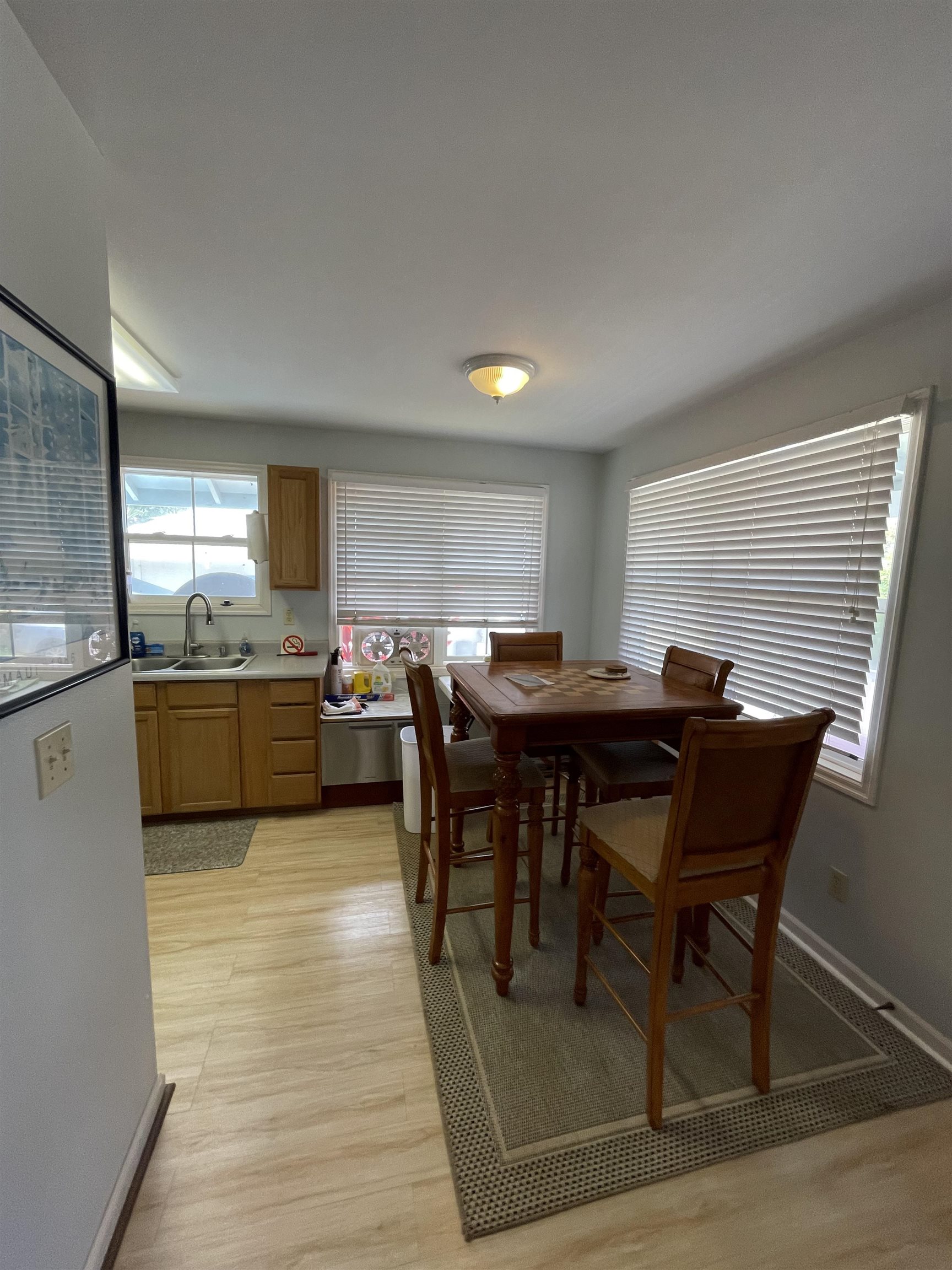 1304 Gay St Property Photo 4