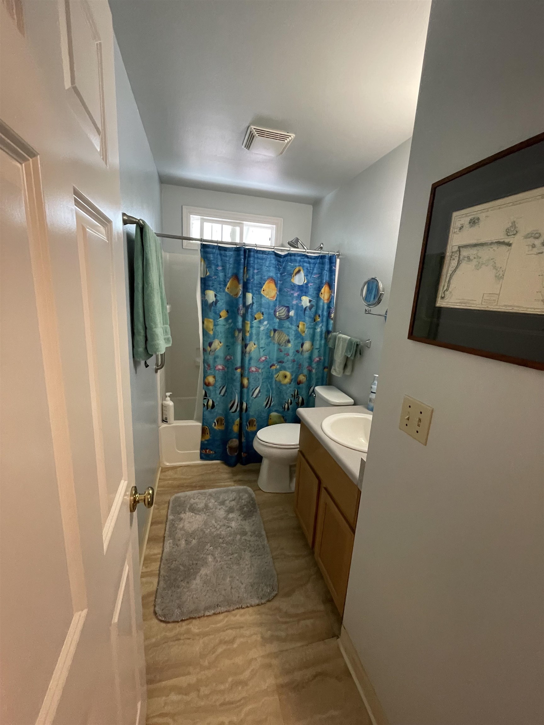 1304 Gay St Property Photo 9
