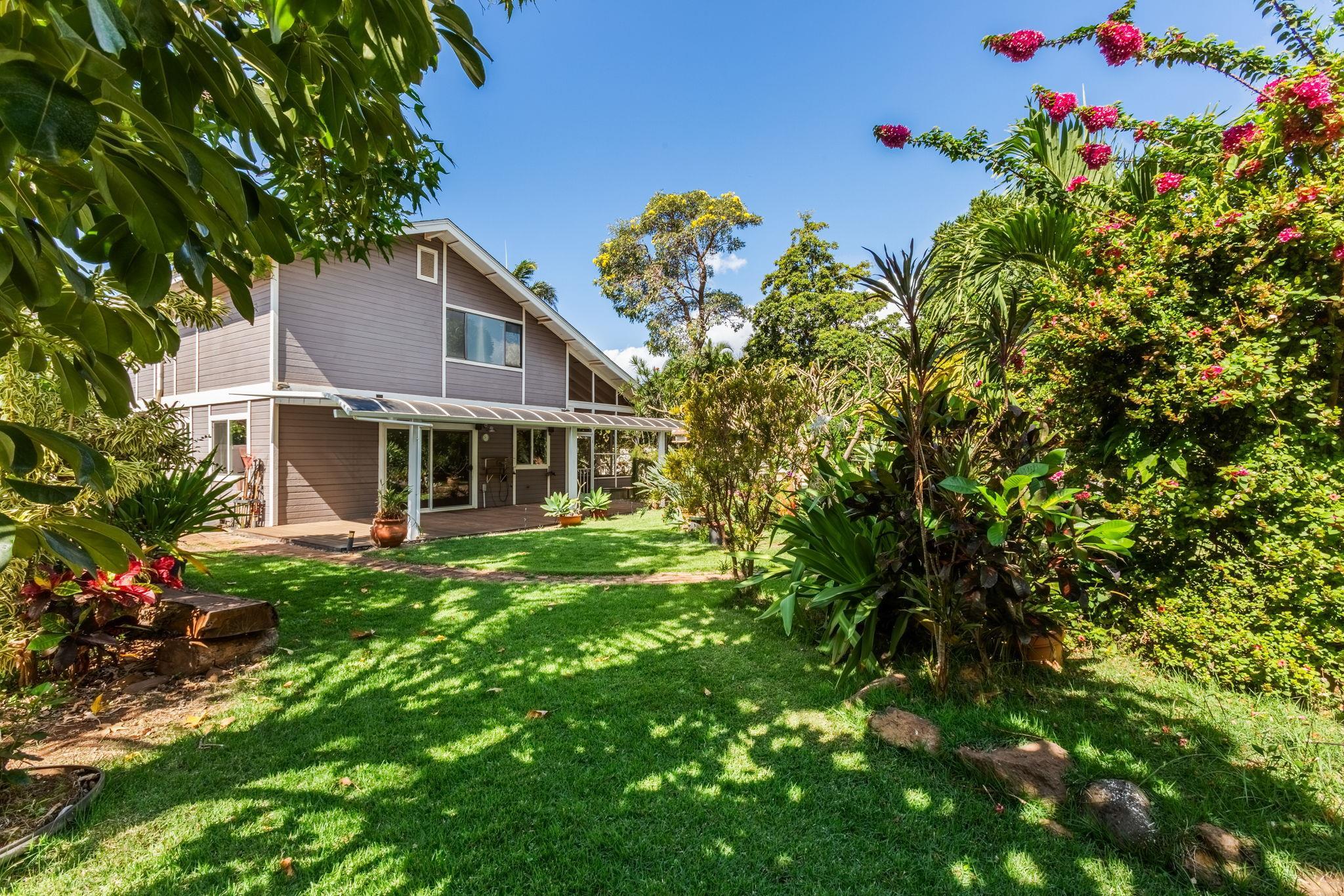 802 Mahealani Pl Property Photo 3