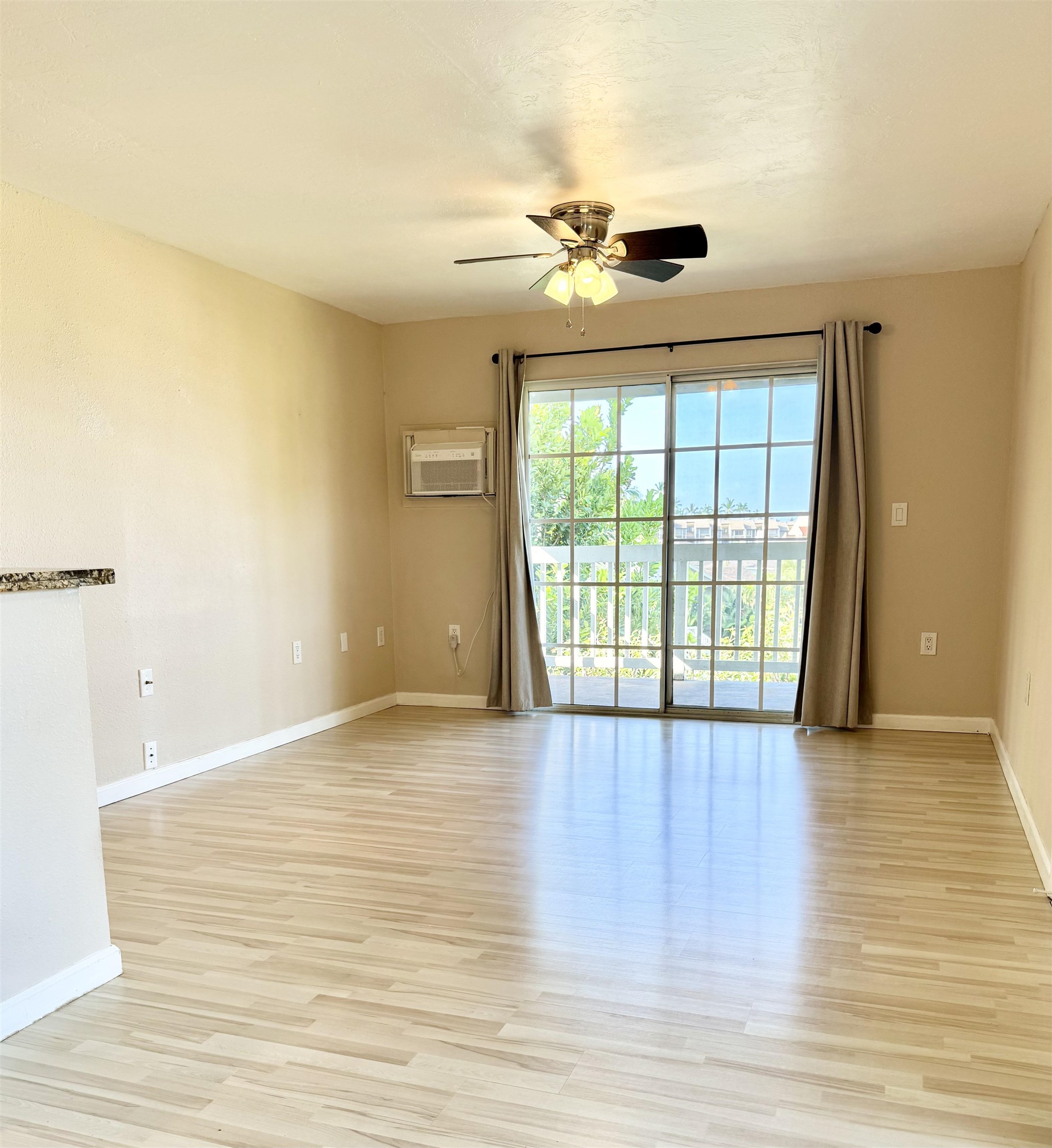 160 Keonekai Rd Property Photo 8