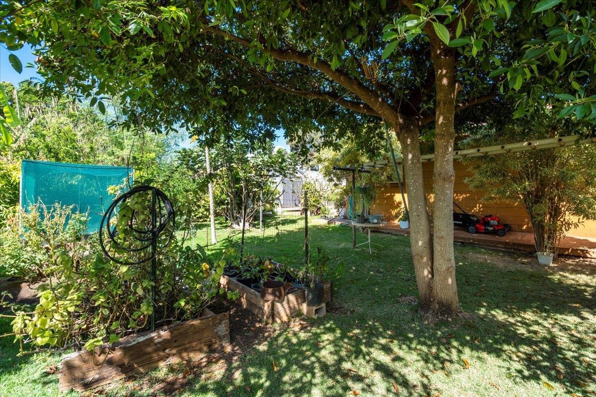166 Eleu Pl Property Photo 5