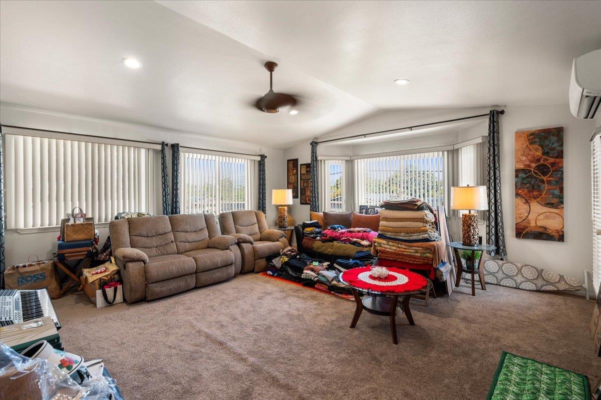 166 Eleu Pl Property Photo 23