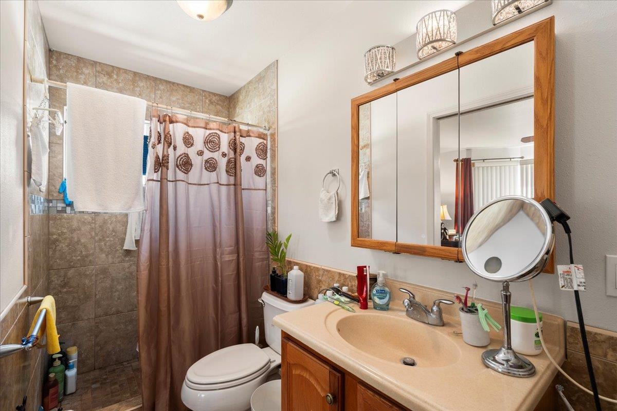 166 Eleu Pl Property Photo 29