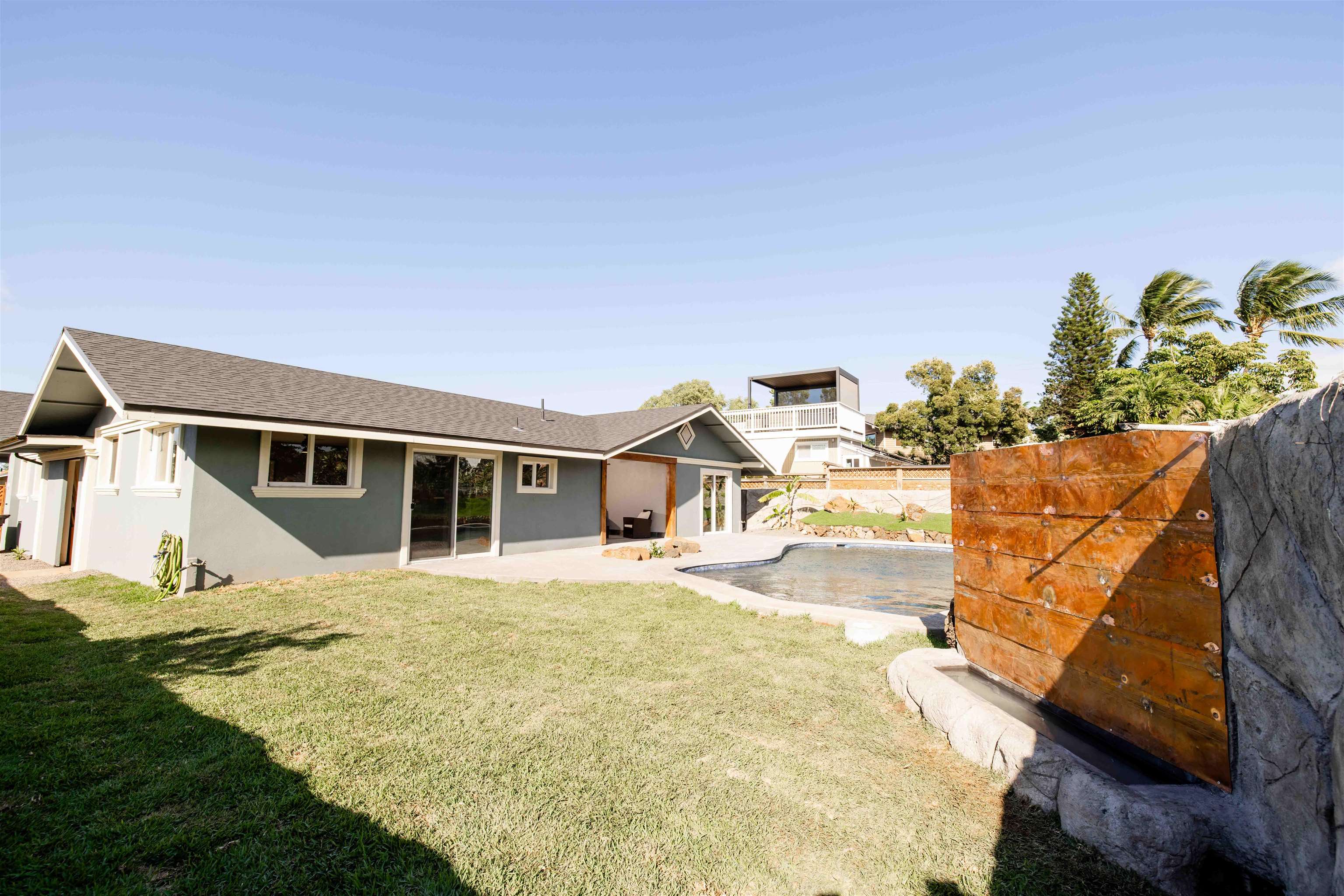 216 Waipahe Pl Property Photo 4