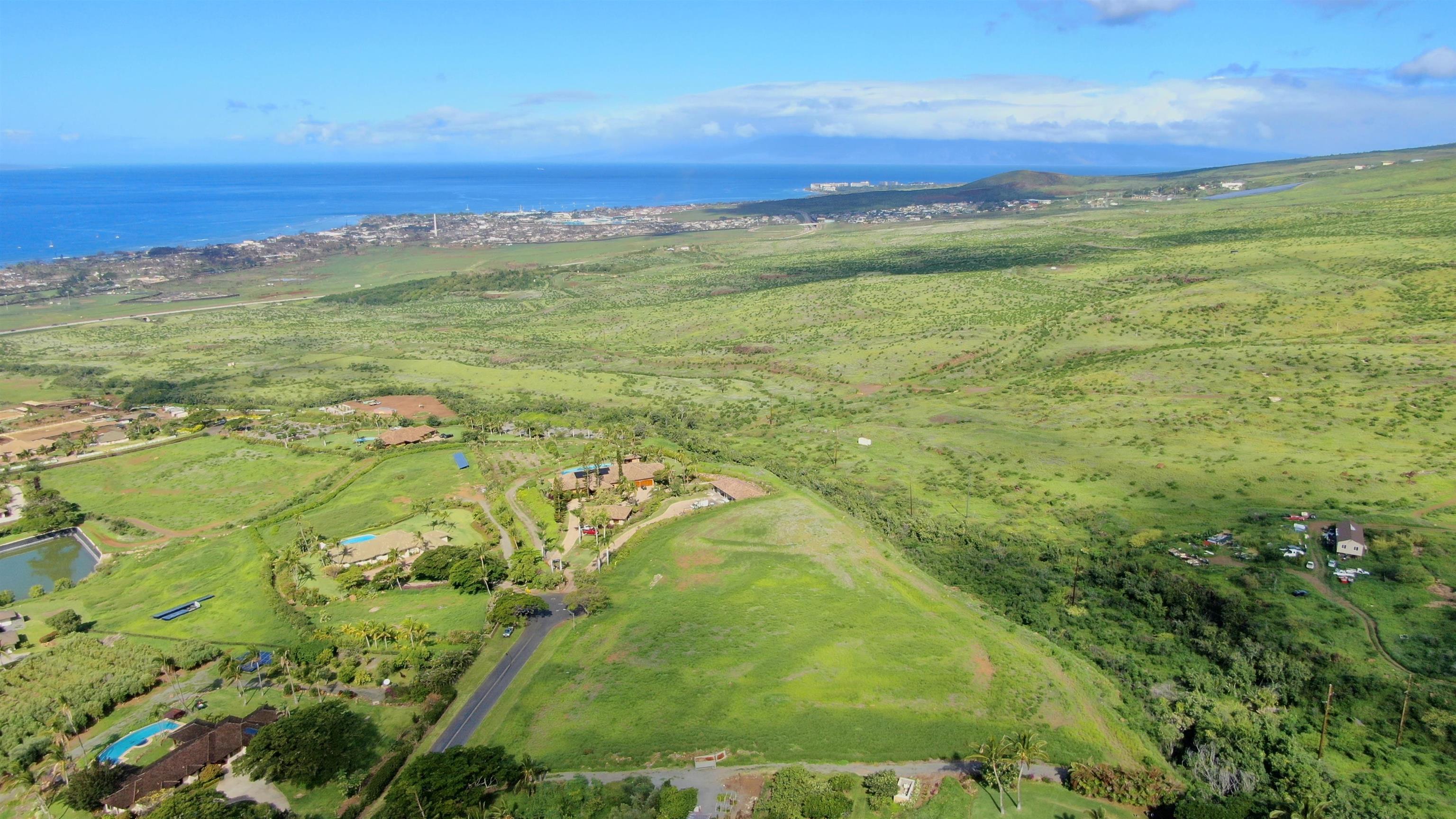 Lau Awa Pl Property Photo 13
