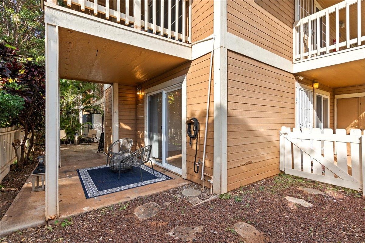 140 Uwapo Rd Property Photo 19