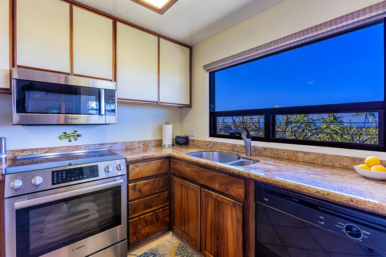 10 Wailea Ekolu Pl Property Photo 18