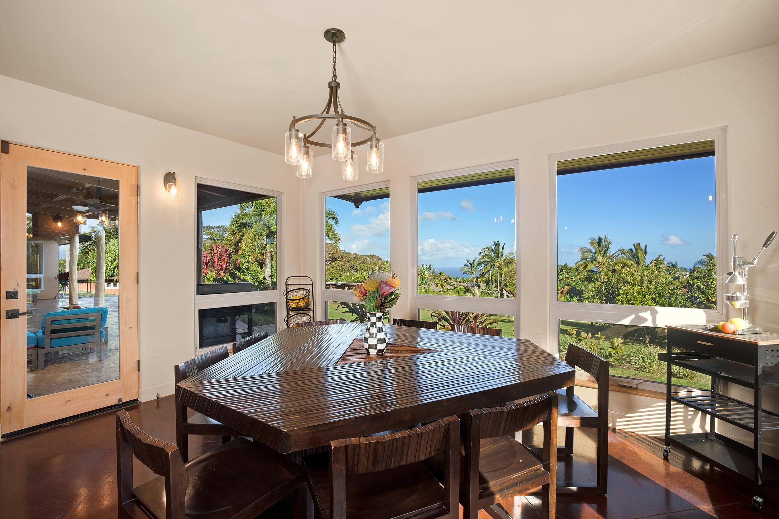 785 W Kuiaha Rd Property Photo 12