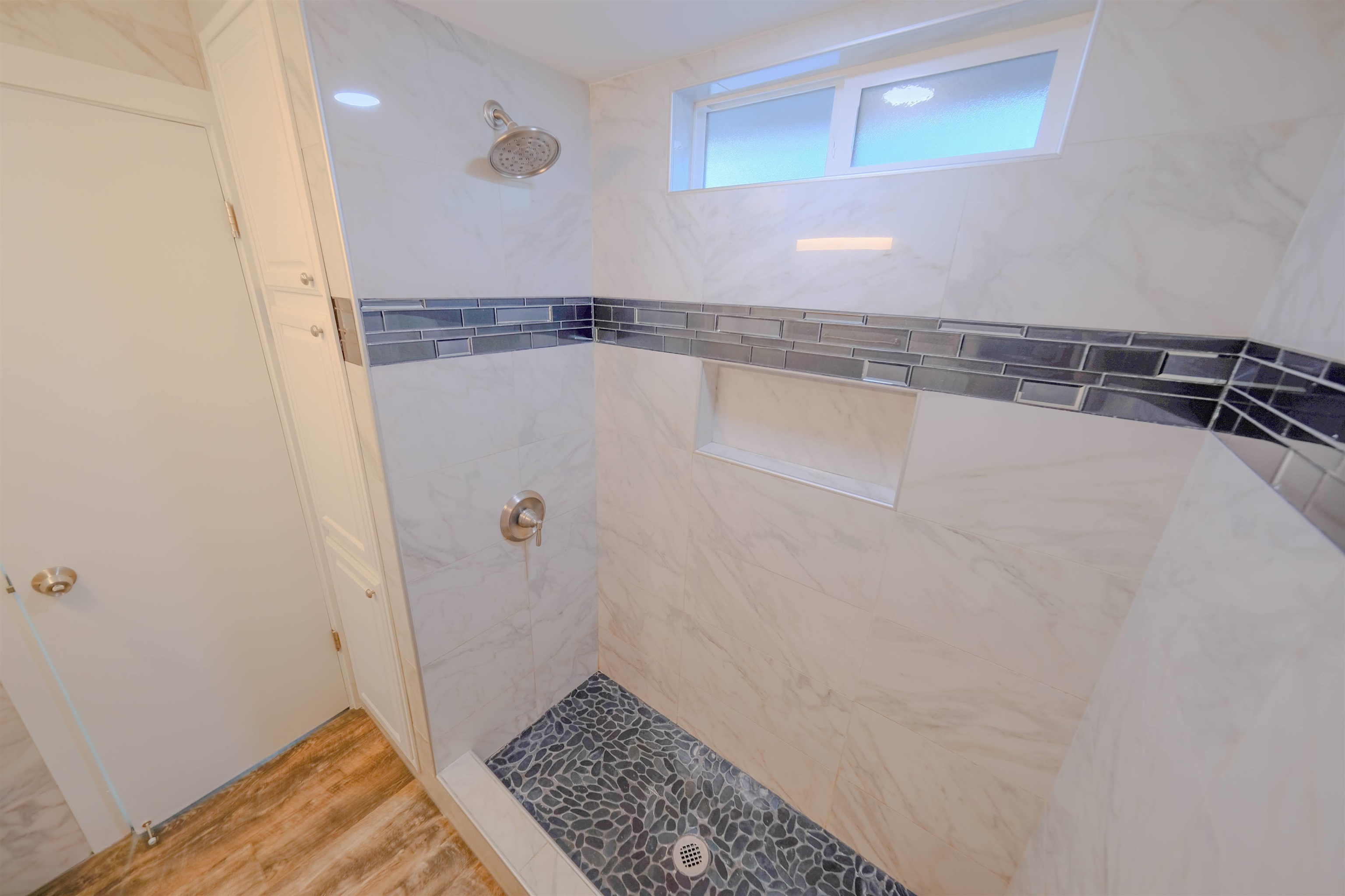 144 E Lipoa St Property Photo 12