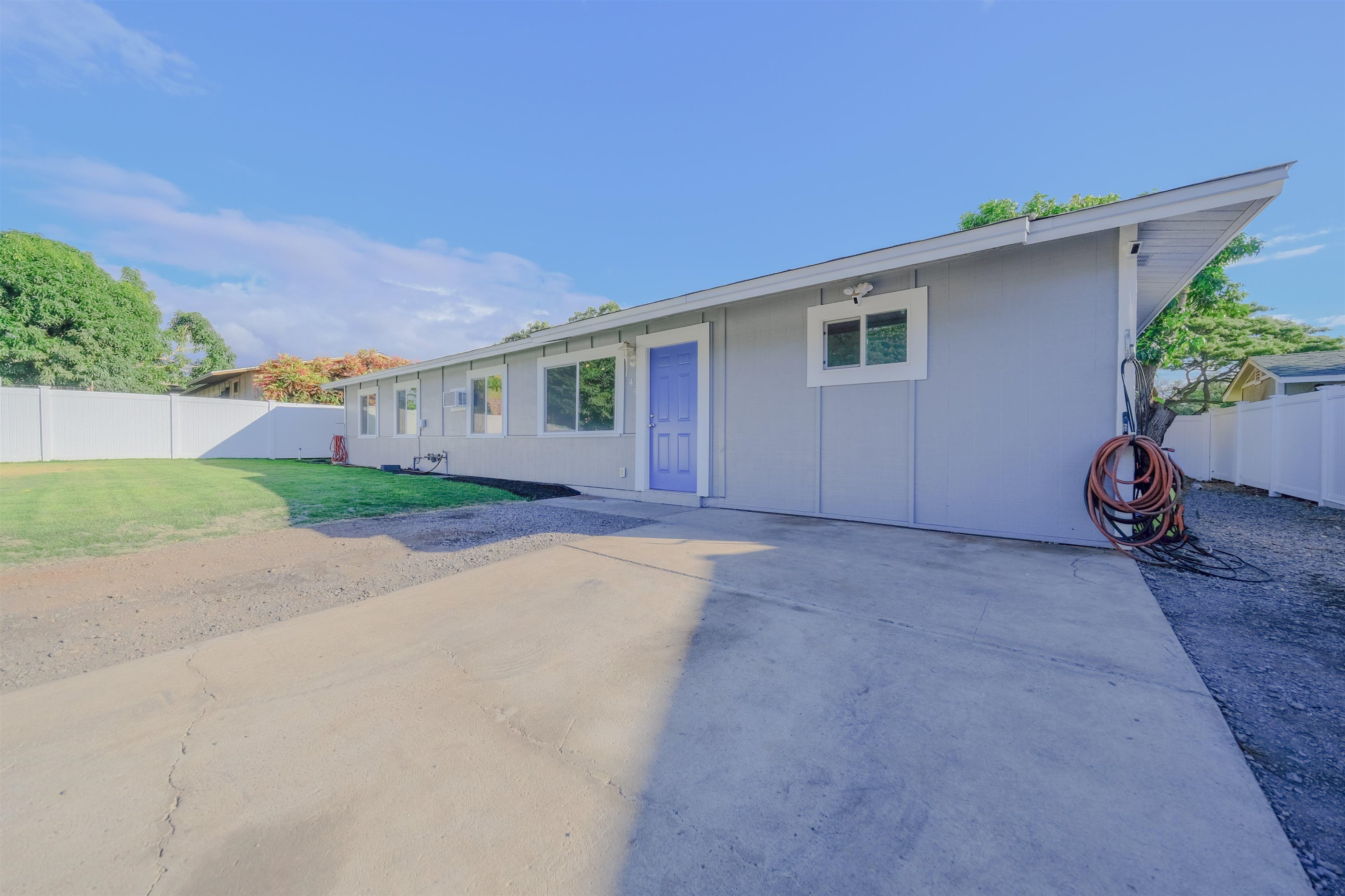 144 E Lipoa St Property Photo 30