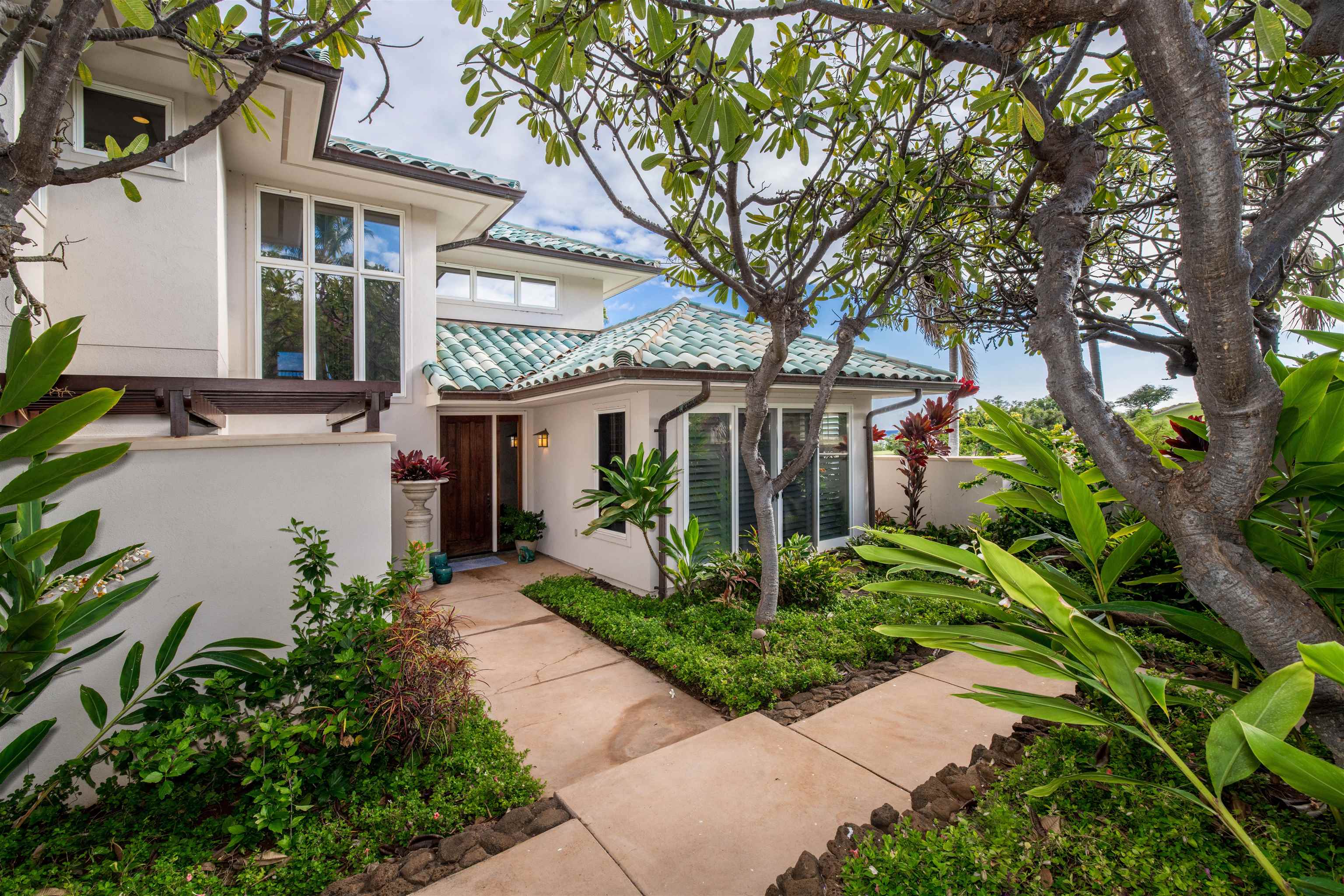 57 Polihua Pl Property Photo 4