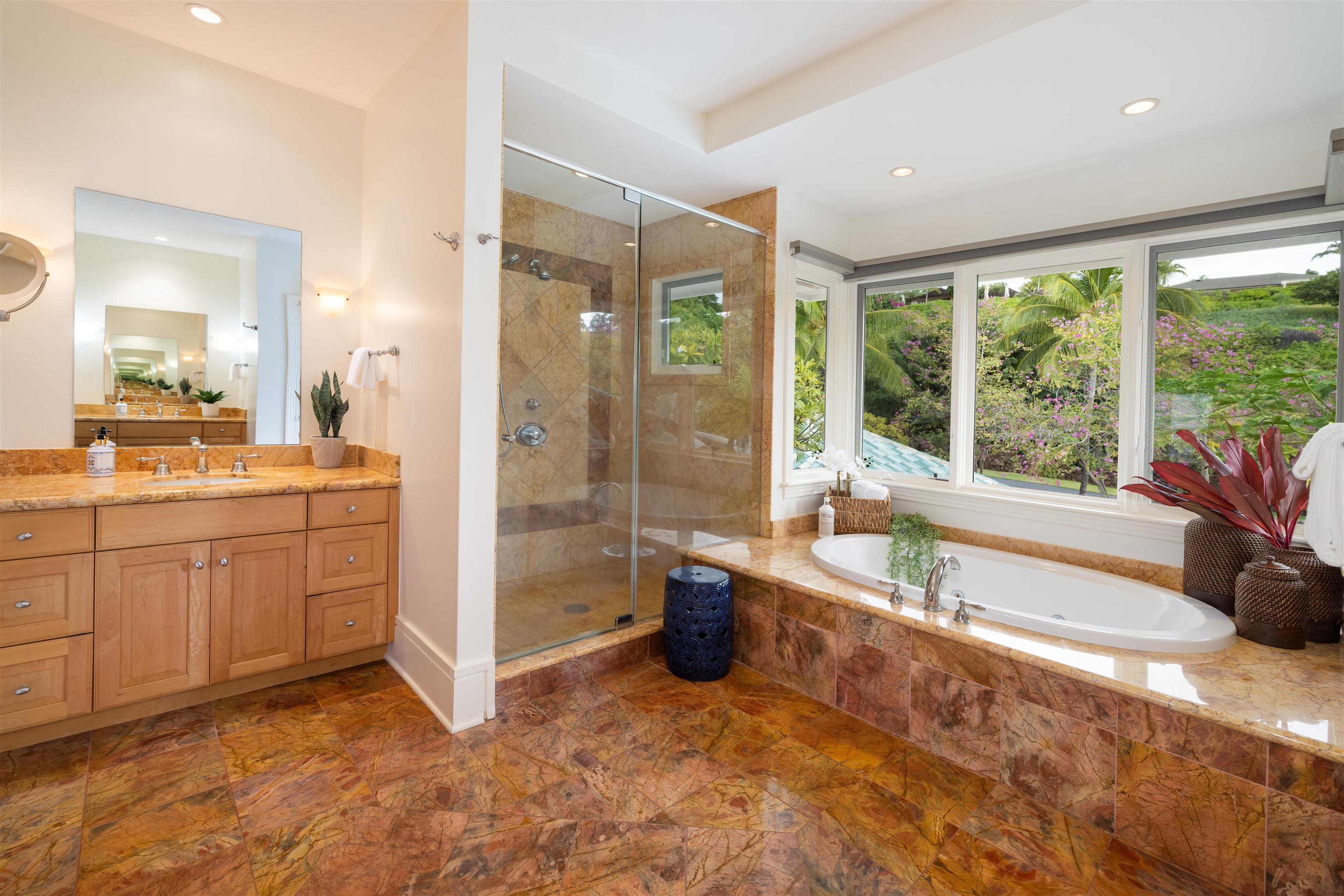 7 Polihua Way Property Photo 9