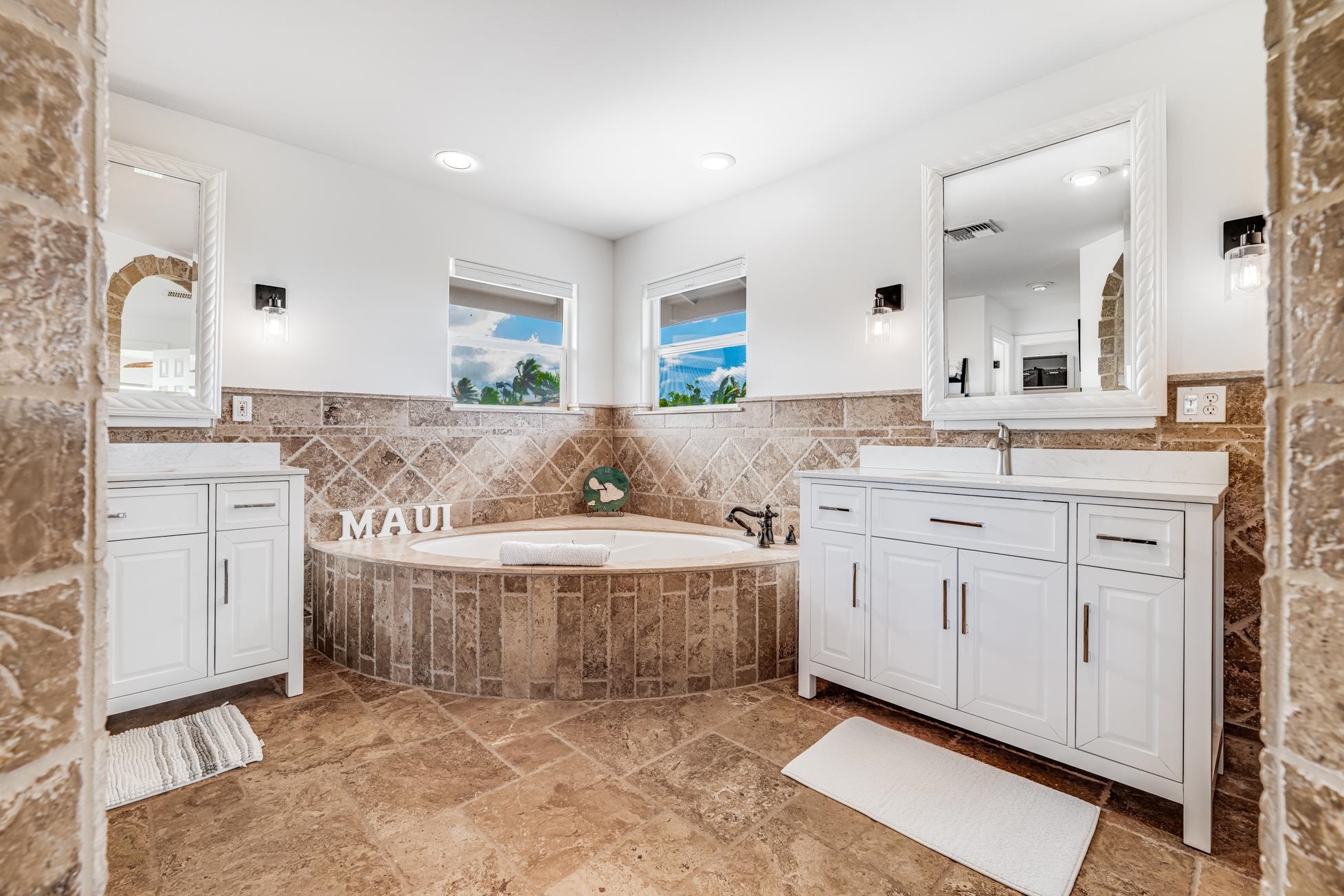 13 N Piki Pl Property Photo 12