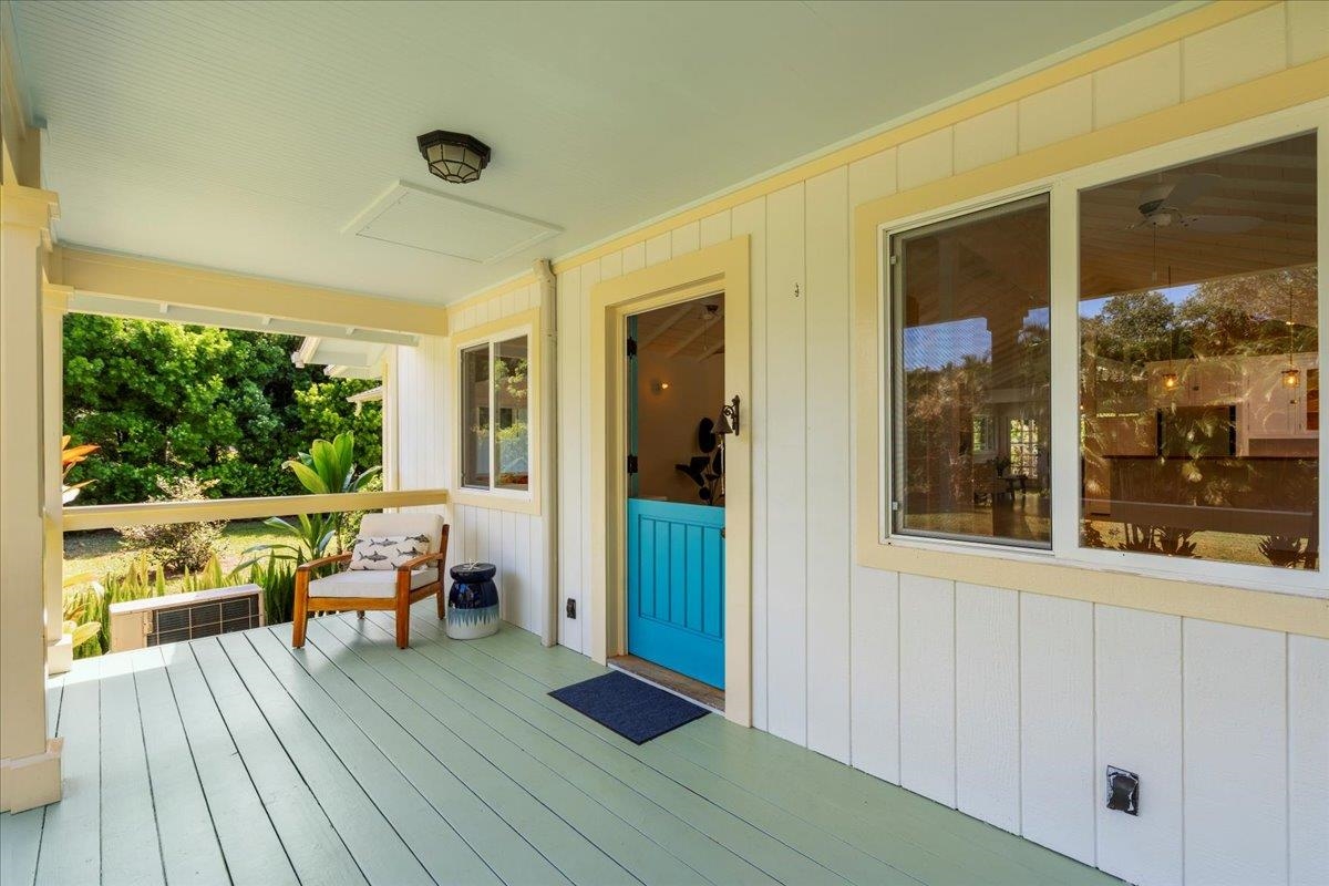 1084 Nanihoku Pl Property Photo 3