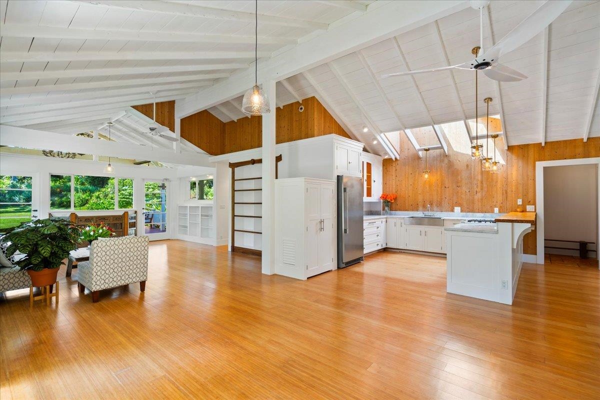 1084 Nanihoku Pl Property Photo 7