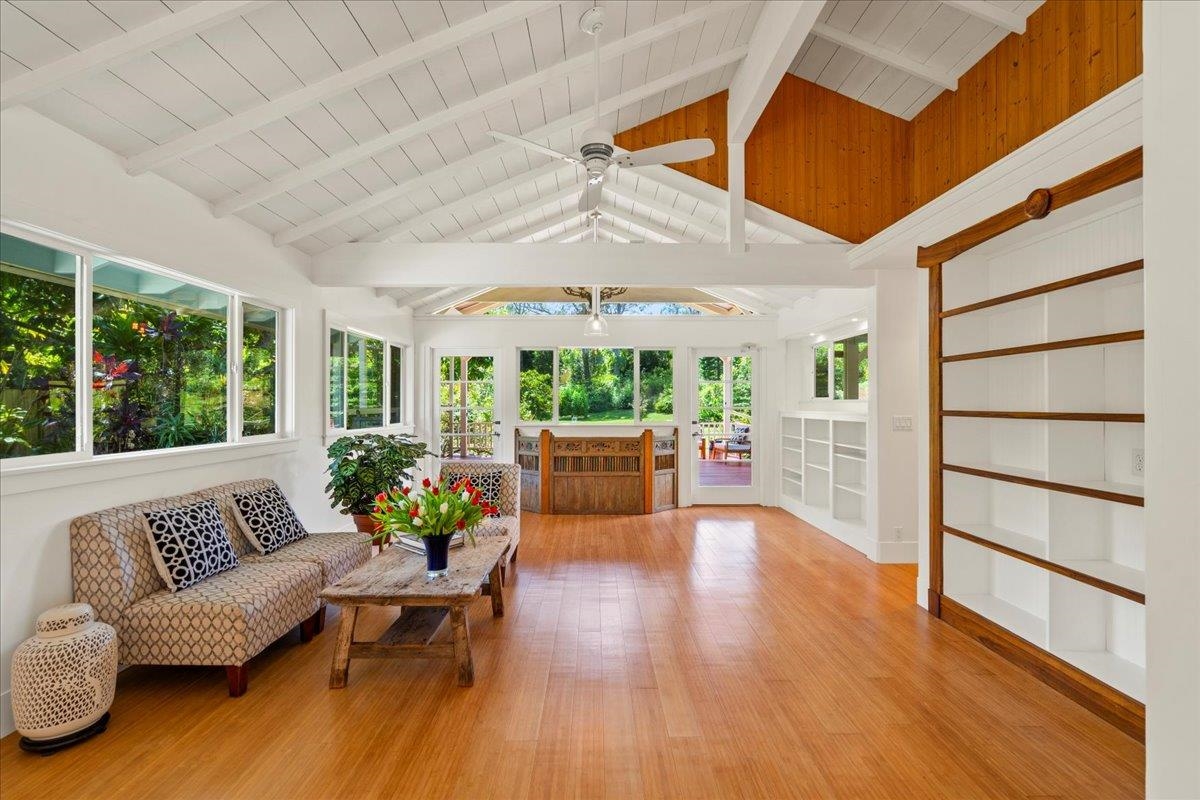 1084 Nanihoku Pl Property Photo 11