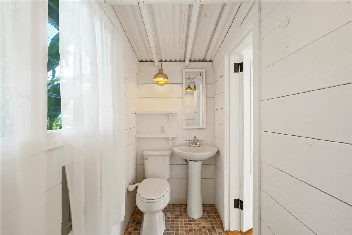 1084 Nanihoku Pl Property Photo 32