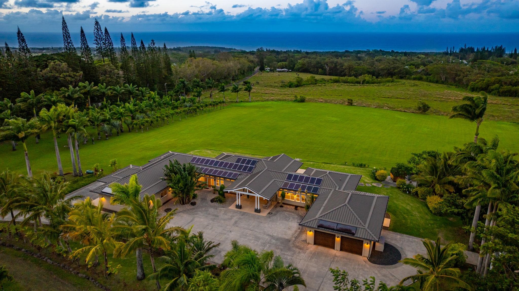 365 E Kuiaha Rd Property Photo 3