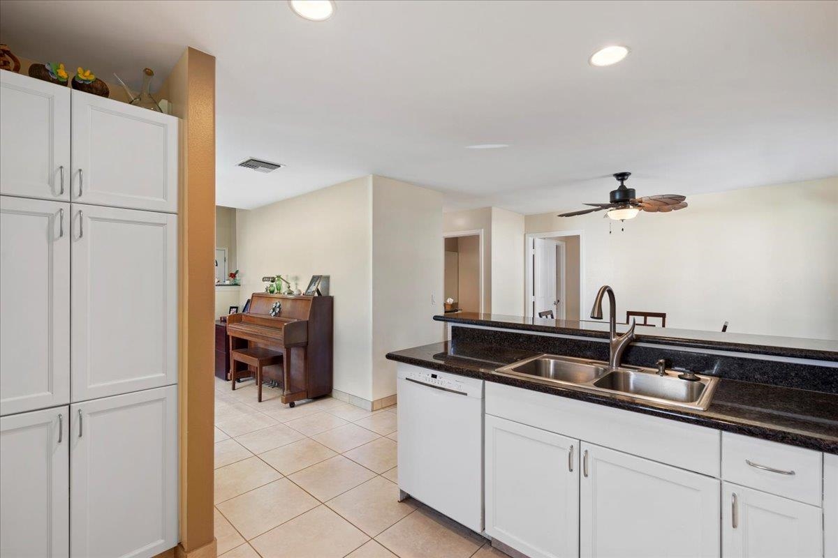 161 Iao Loop Property Photo 27