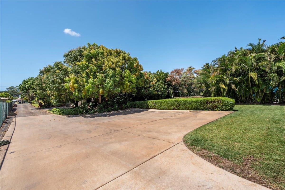 265 Kenolio Rd Property Photo 21