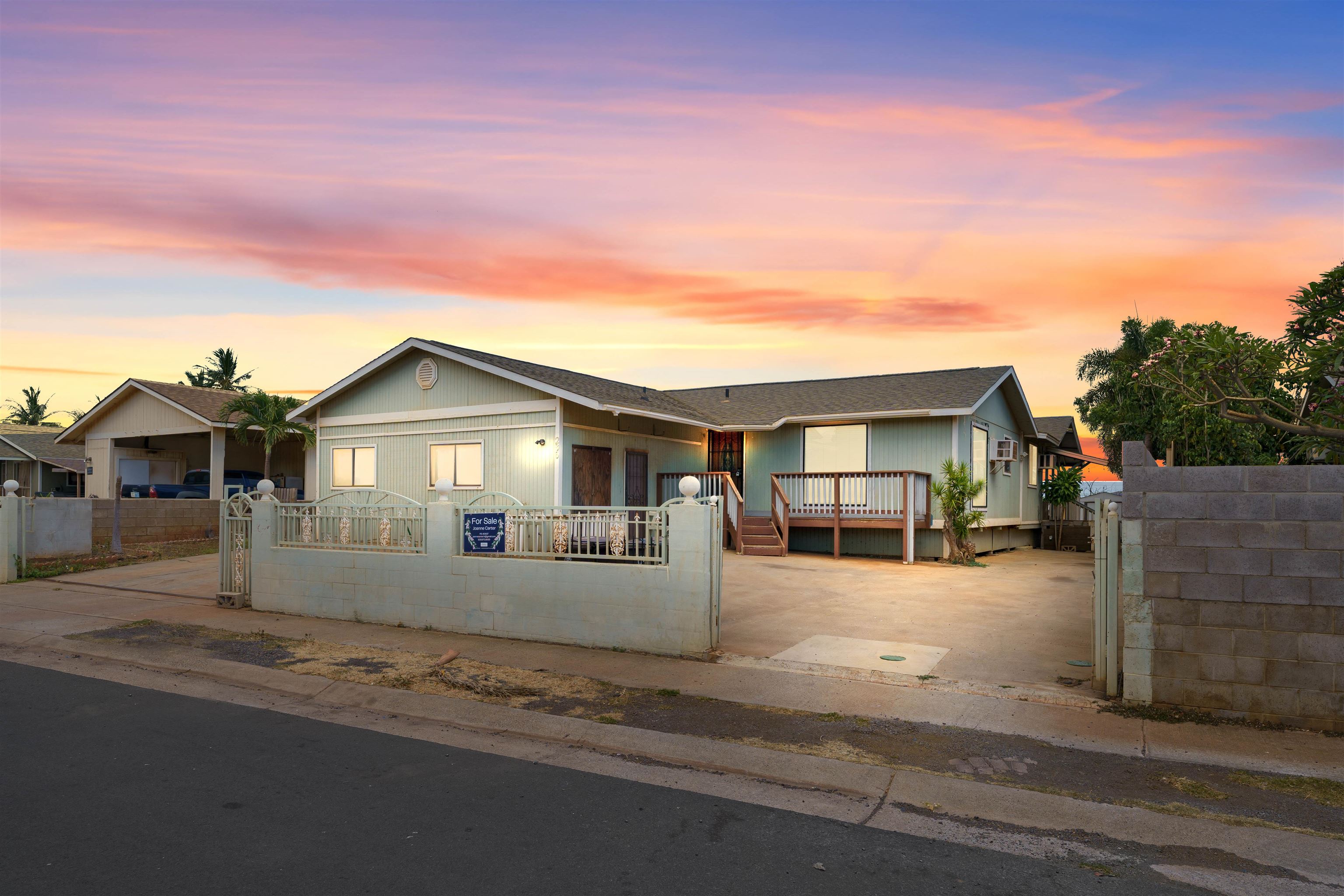 286 Humupea St Property Photo 1
