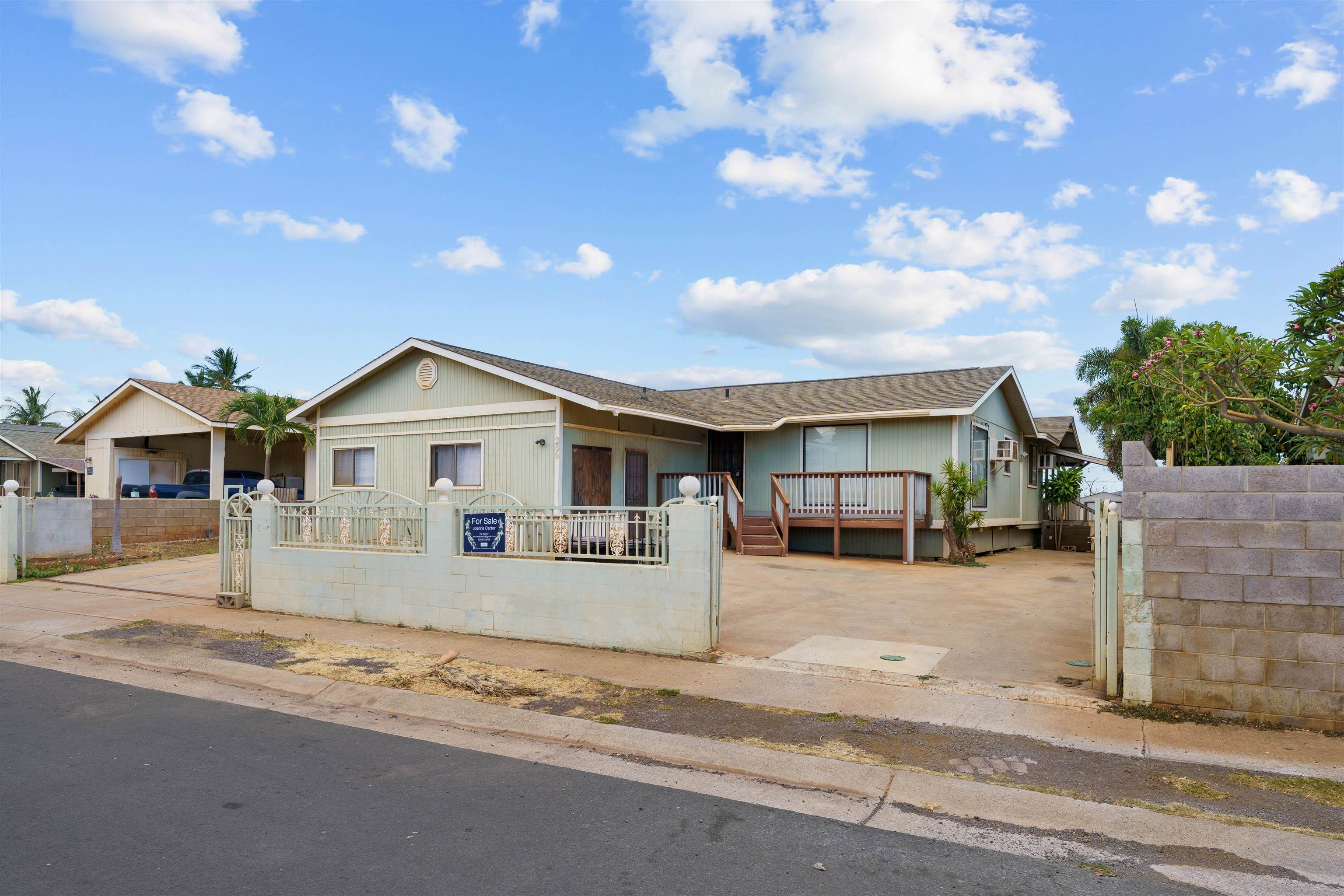 286 Humupea St Property Photo 2