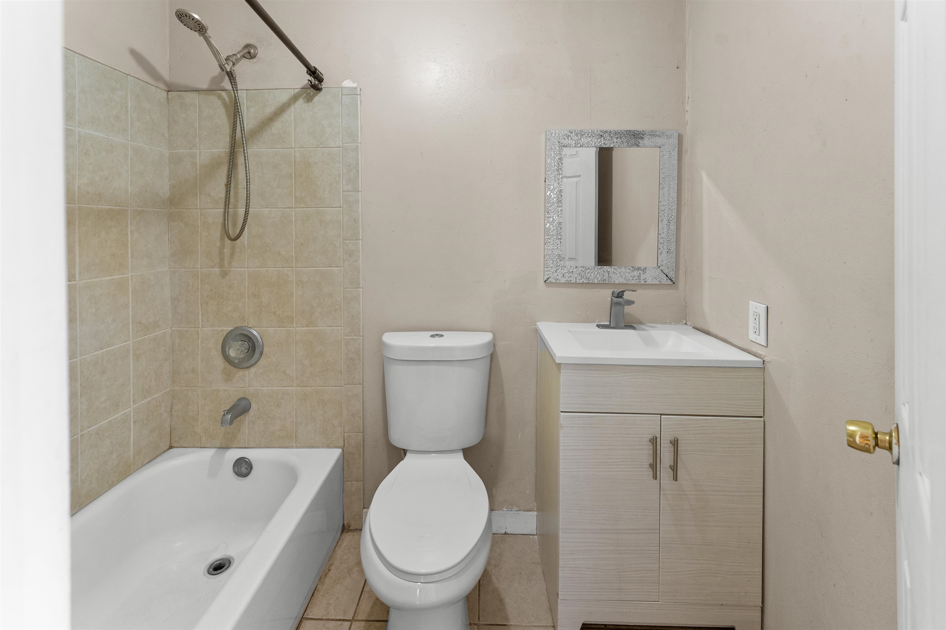 286 Humupea St Property Photo 5