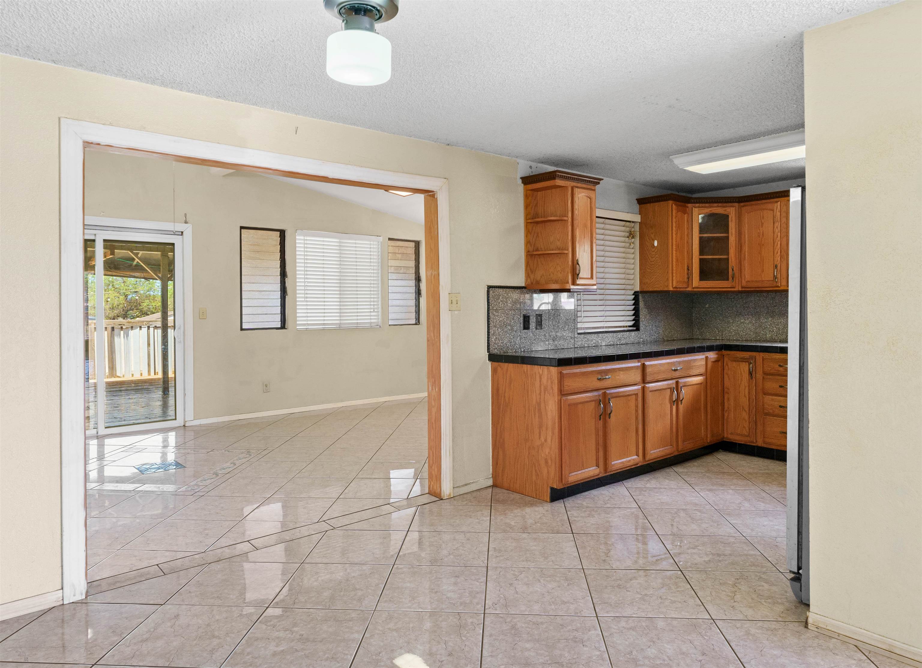 286 Humupea St Property Photo 14
