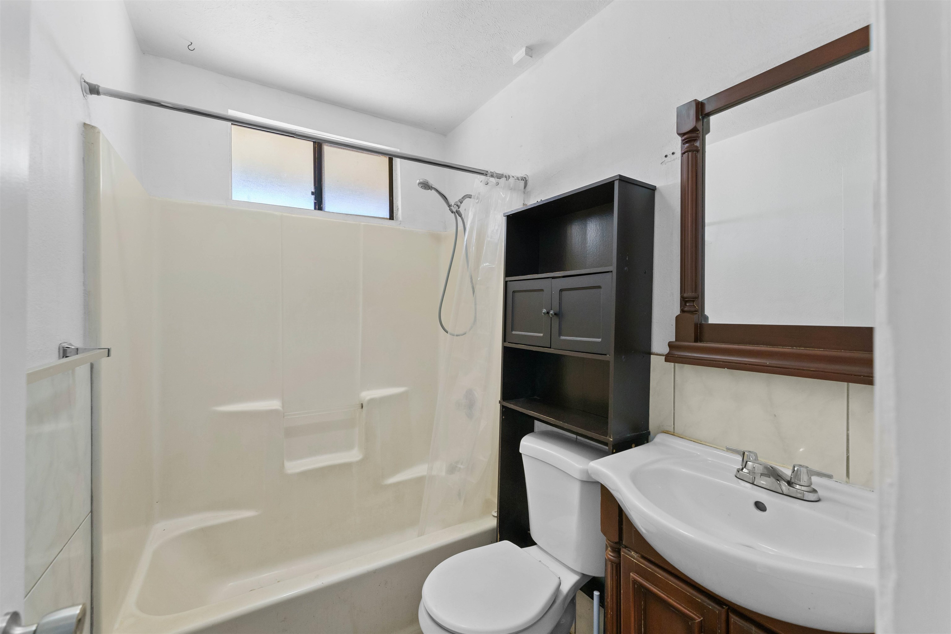 286 Humupea St Property Photo 33