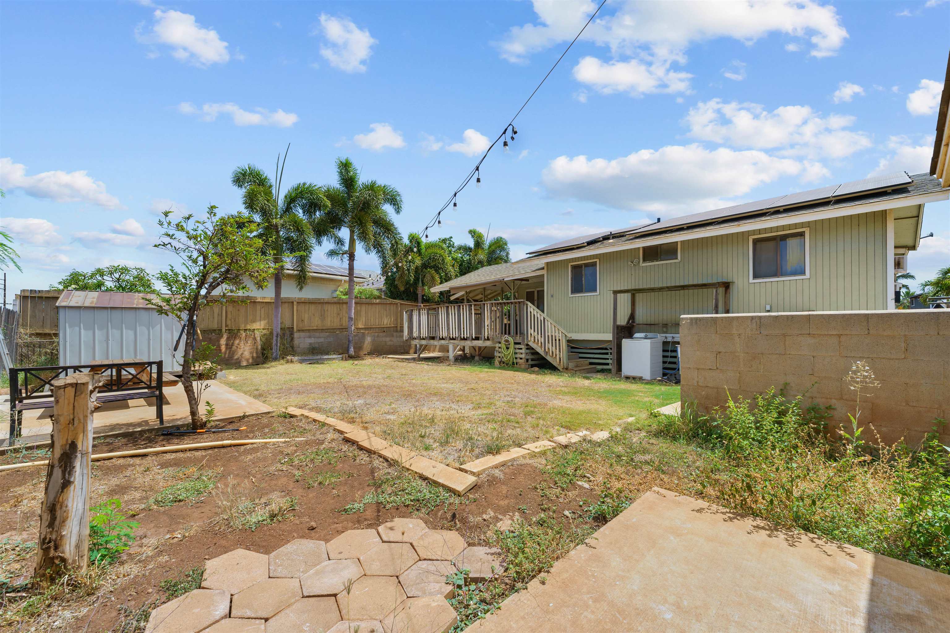 286 Humupea St Property Photo 40