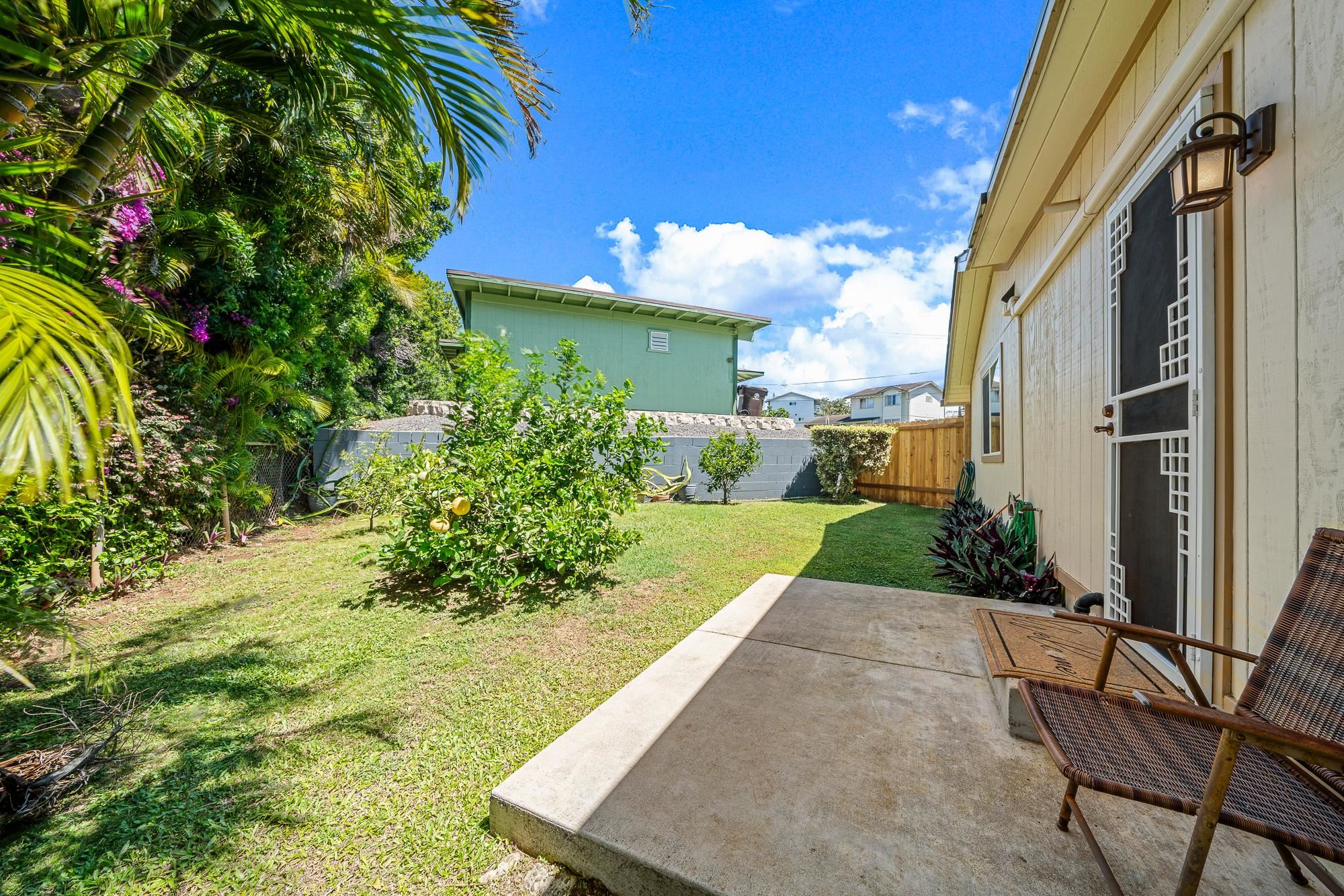 92 Makalani Pl Property Photo 17