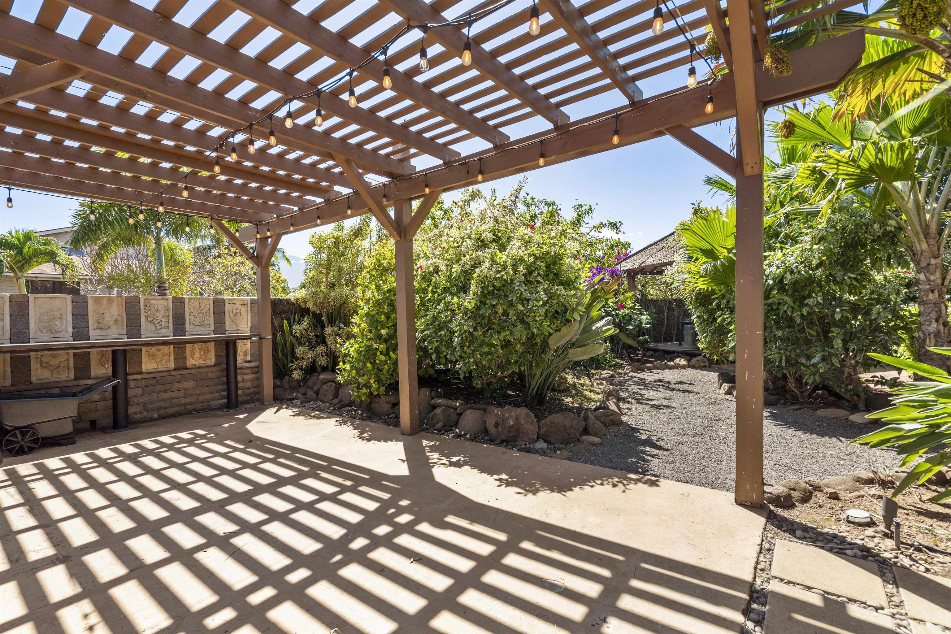 495 Kaiwahine St Property Photo 31