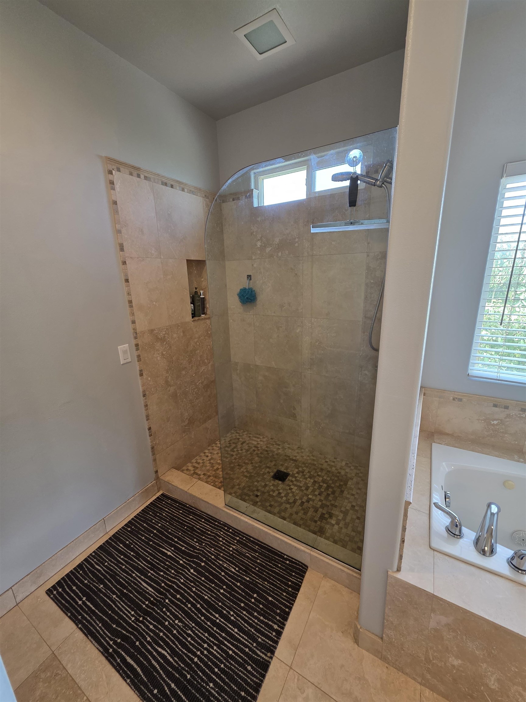 12 Areca Pl Property Photo 14