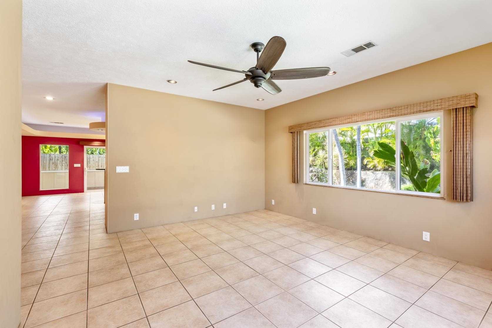 1870 Kaahele Pl Property Photo 14