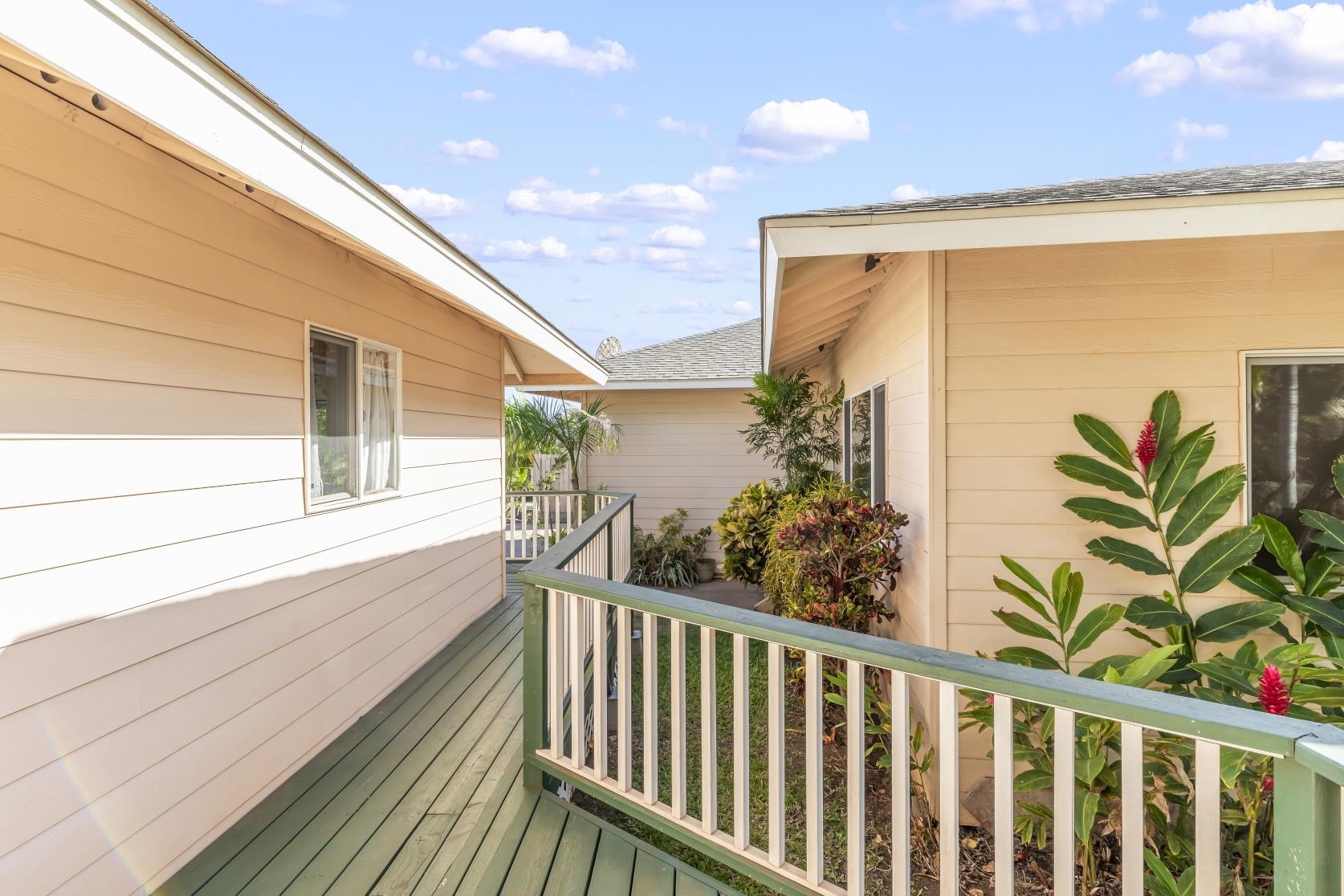 1870 Kaahele Pl Property Photo 42