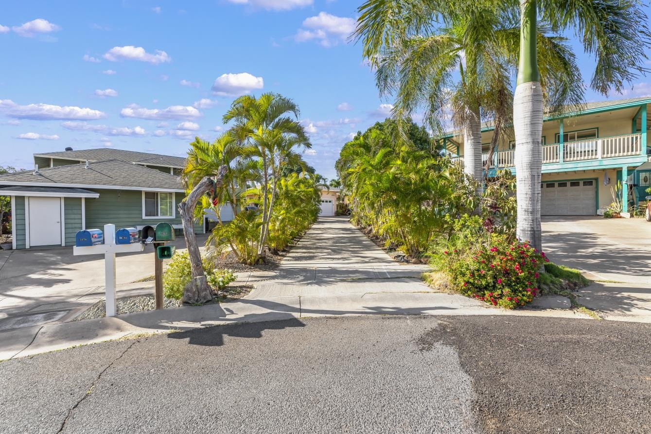 1870 Kaahele Pl Property Photo 47