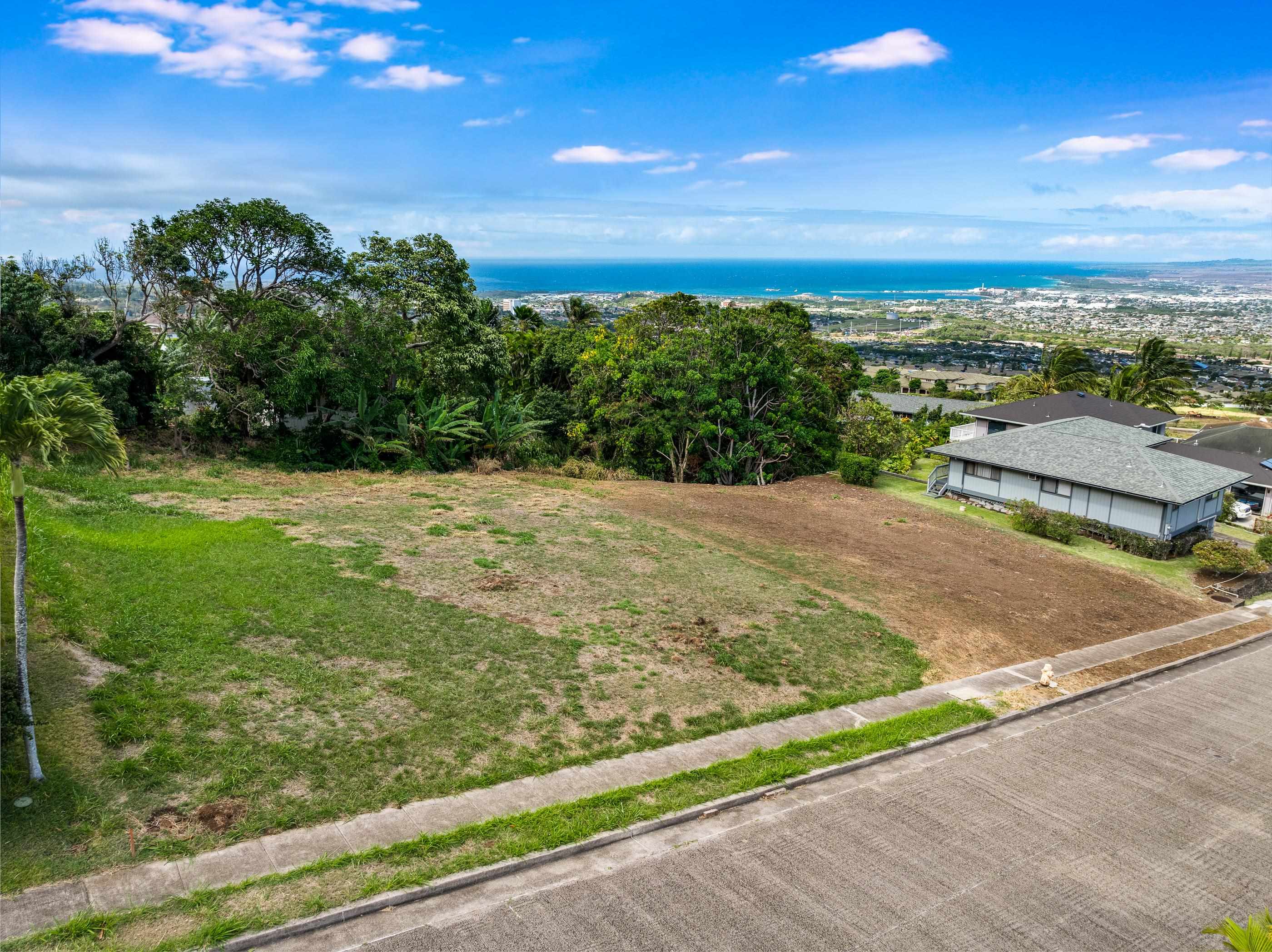 511 Kualau St Property Photo 4