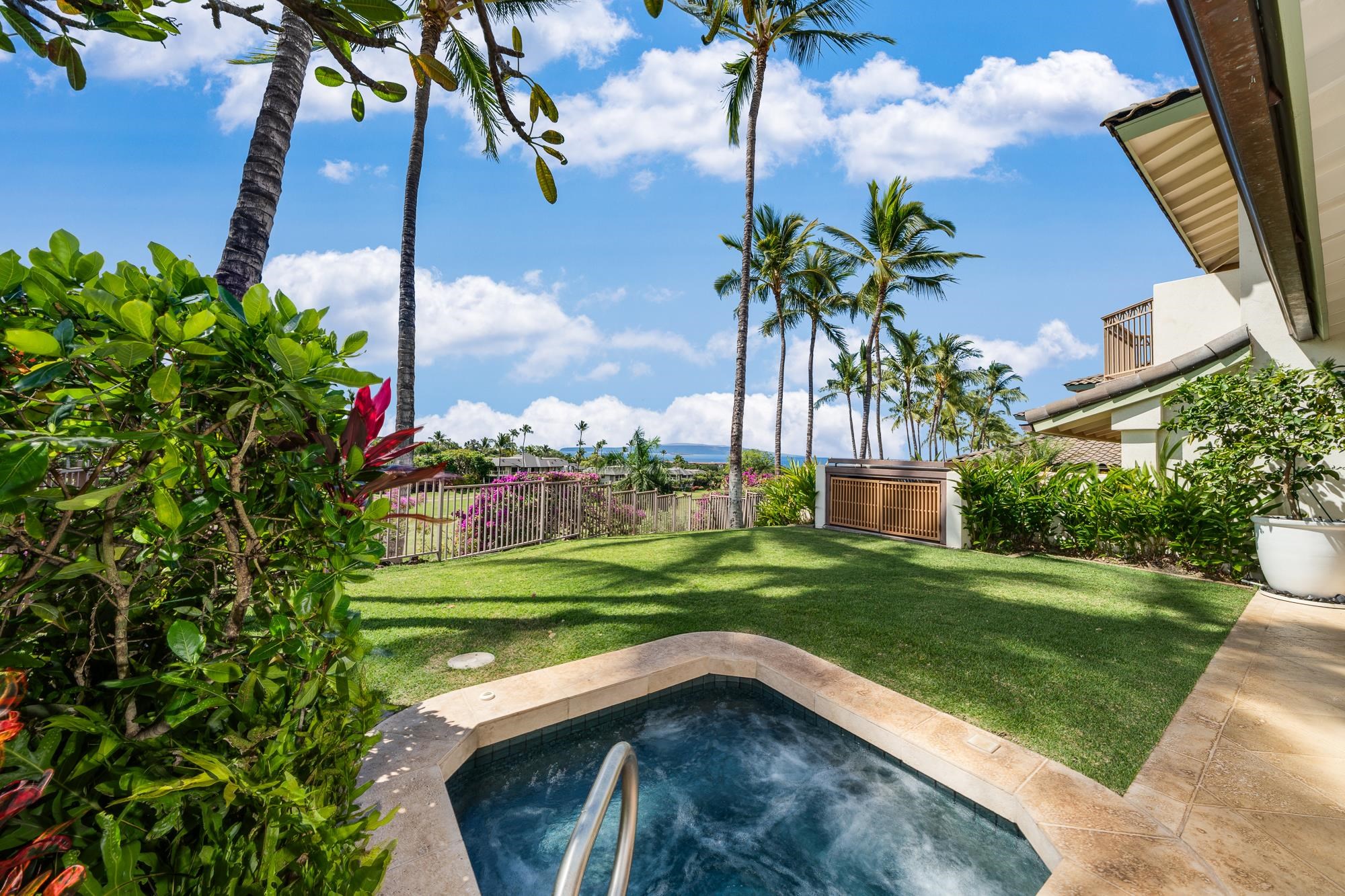 333 Kai Malu Pl Property Photo 3