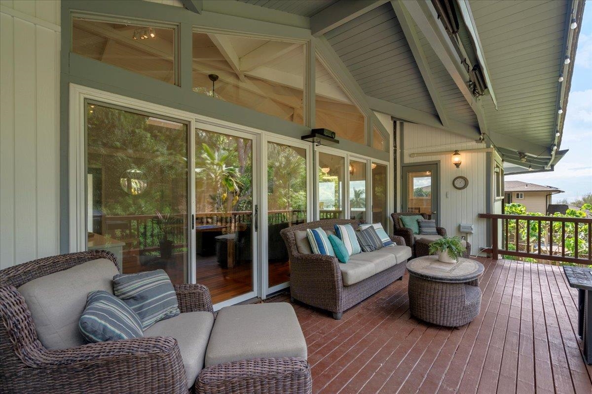 551 Polulani Dr Property Photo 8