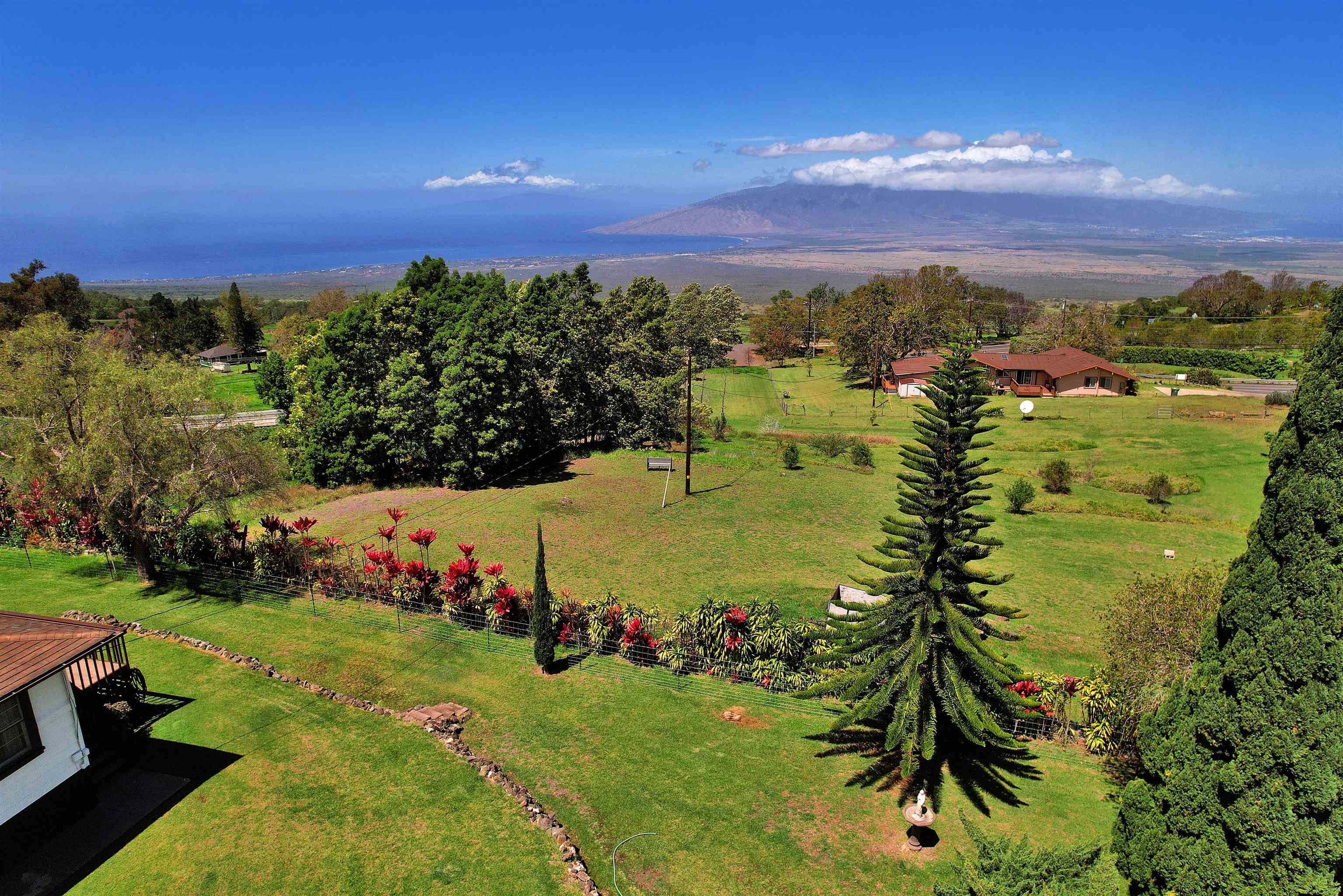 16 Kekaulike Ave Property Photo 14