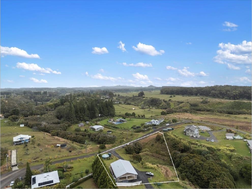 752 Awalau Rd Property Photo 1