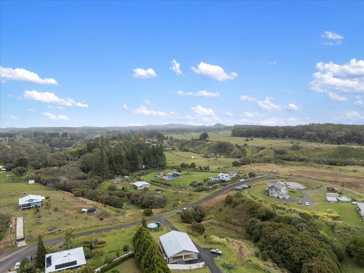 752 Awalau Rd Property Photo 5