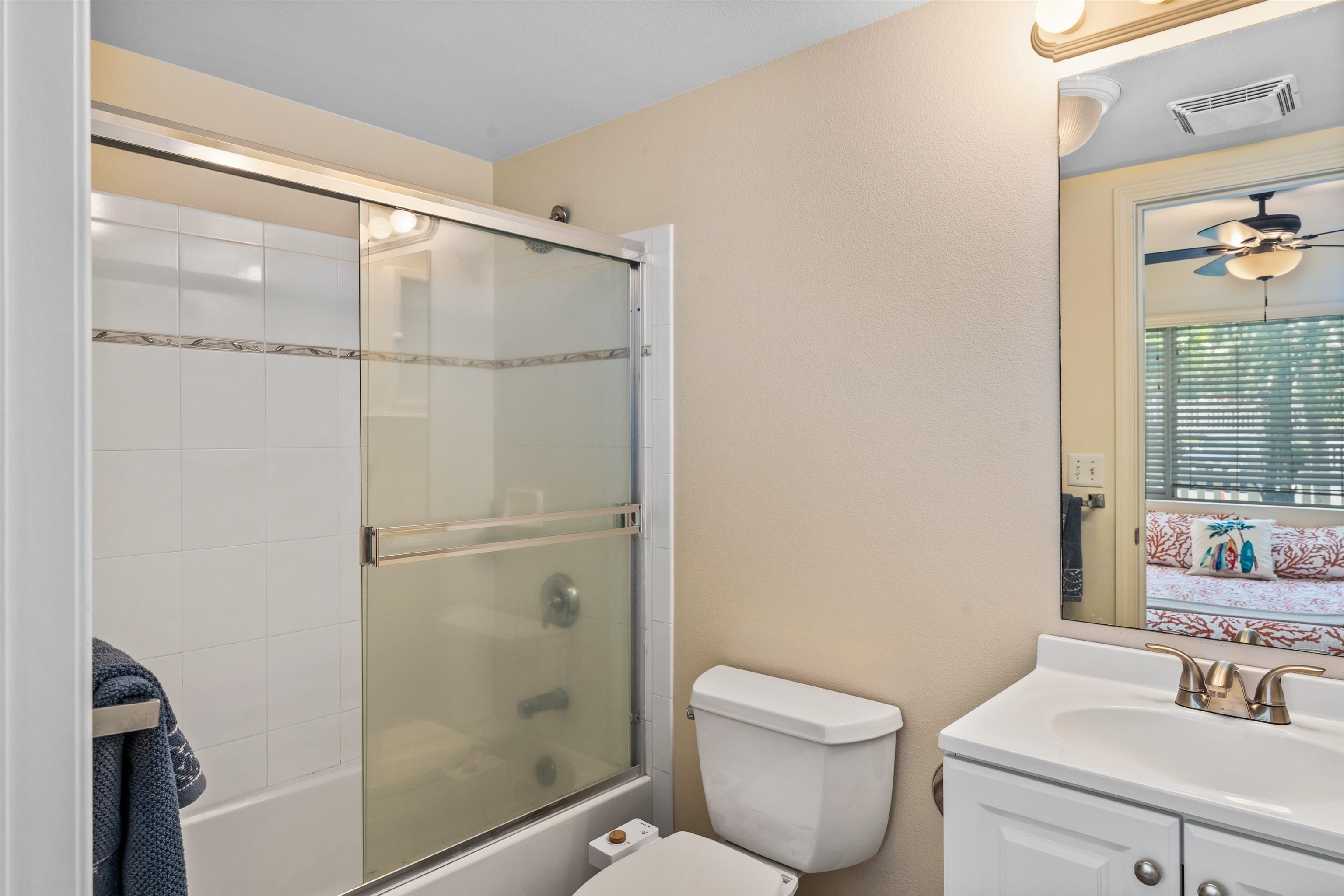 10 Heather Ln Property Photo 13