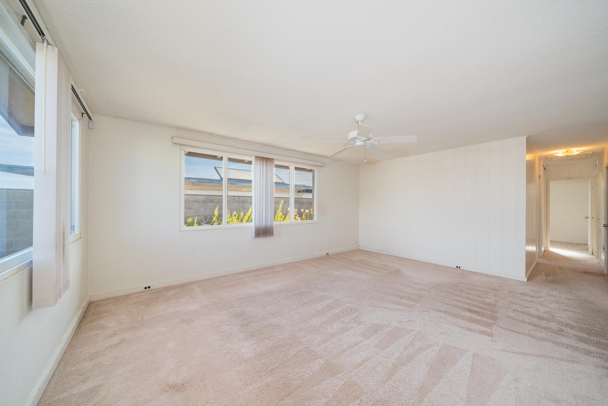 269 S Lehua St Property Photo 9