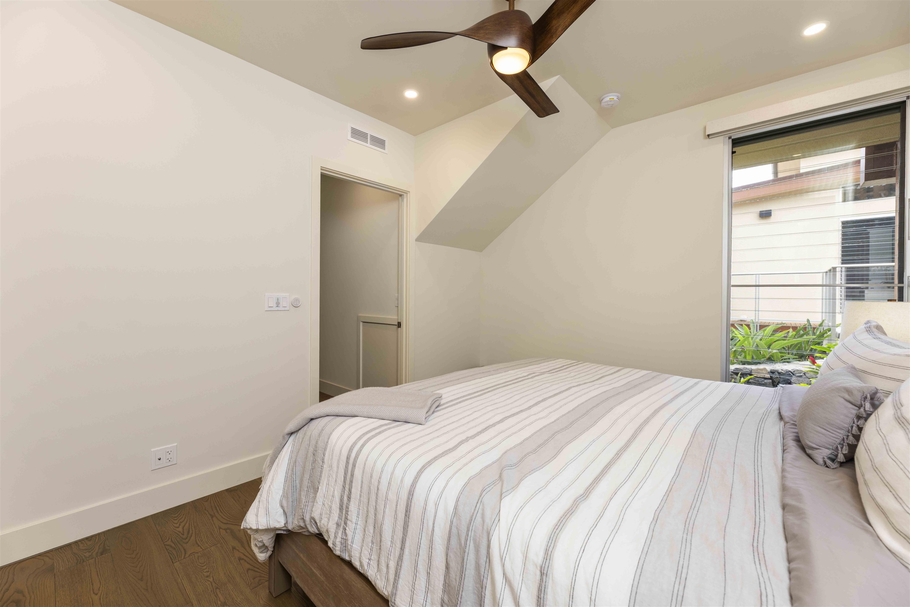 244 Holomoana Way Property Photo 33