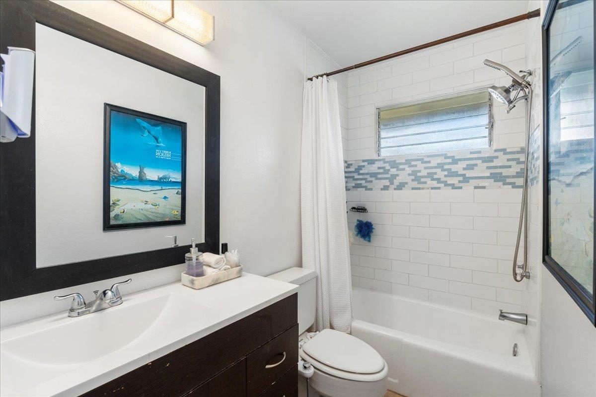 720 Kekona Pl Property Photo 9