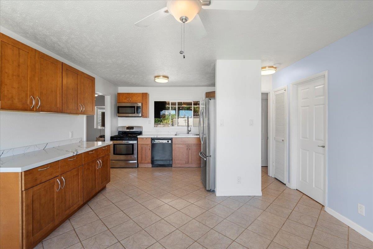 720 Kekona Pl Property Photo 12